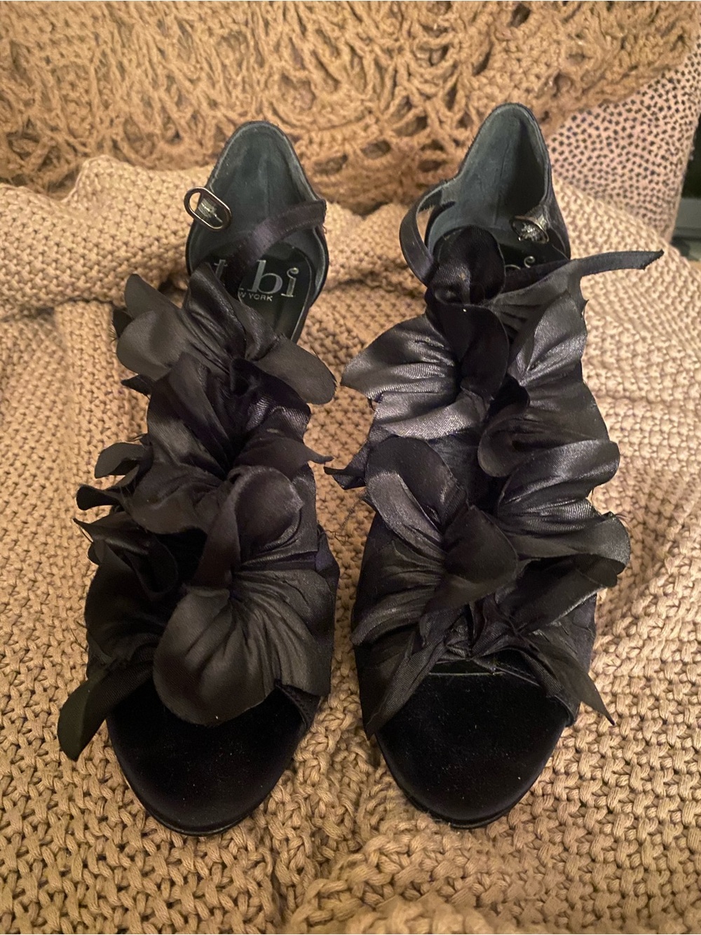 Tibi black flower heels 8.5 NEW